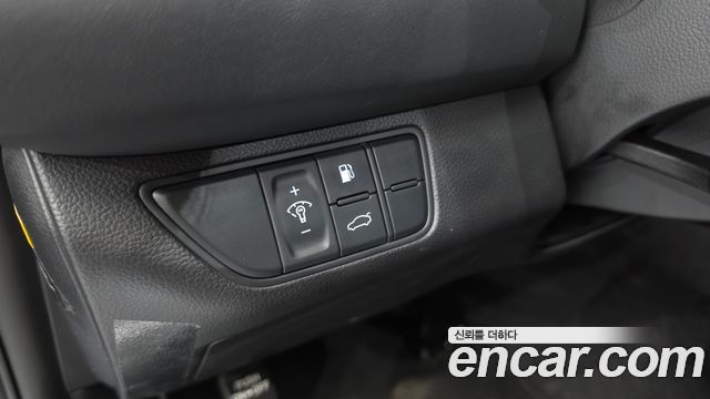 Genesis G70 2.0T AWD Advanced 2018 — фото 19