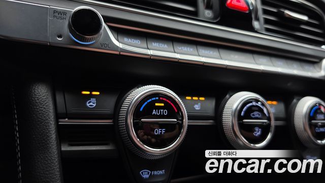 Genesis G70 2.0T AWD Advanced 2018 — фото 28
