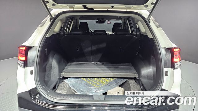 Kia Sportage (V) Gasoline 1.6 Turbo 2WD Signature 2022 — фото 31