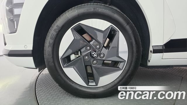 Hyundai Kona Electric (SX2) Long Range Premium 2025 — фото 5