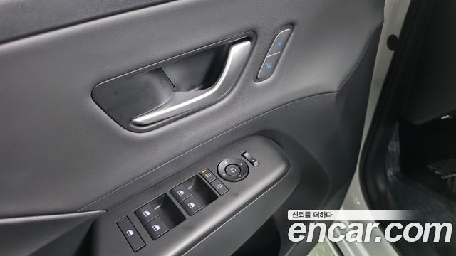 Hyundai Kona Electric (SX2) Long Range Premium 2025 — фото 17