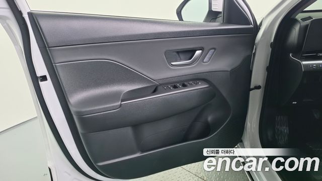 Hyundai Kona Electric (SX2) Long Range Premium 2025 — фото 30