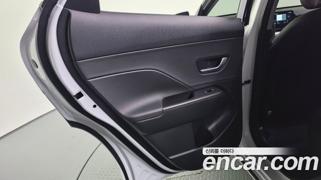 Hyundai Kona Electric (SX2) Long Range Premium 2025 — фото 31