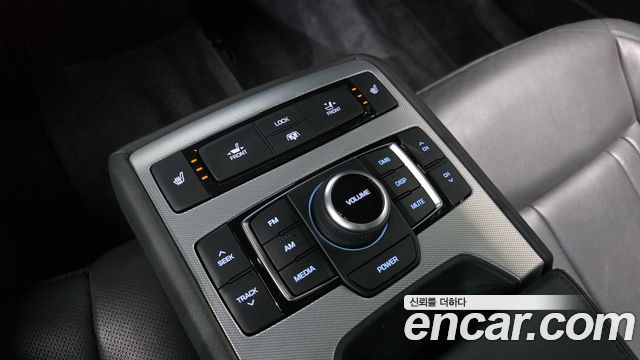 Genesis G80 3.3 GDI Premium Luxury 2017 — фото 17
