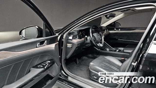 Kia K5 (III) 2.0 Signature 2020 — фото 10