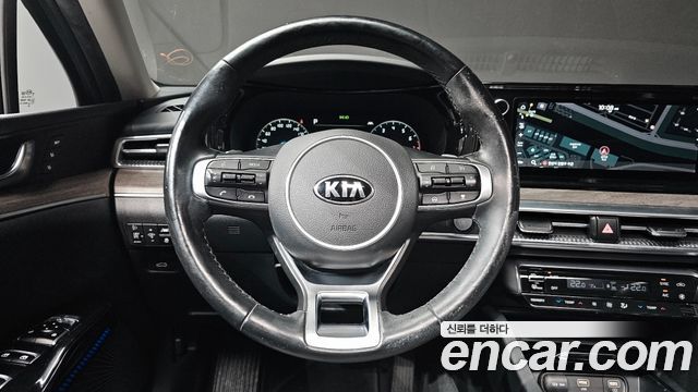 Kia K5 (III) 2.0 Signature 2020 — фото 13