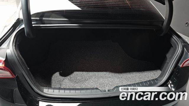 Kia K5 (III) 2.0 Signature 2020 — фото 20