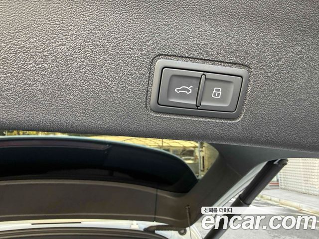 Audi Q3 (FJ) TFSI Quattro S Line Black Edition 2026 — фото 23