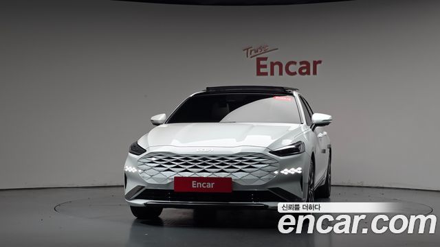 Kia K8 2.5 Gasoline 2WD Signature 2022 — фото 3
