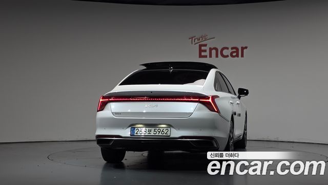Kia K8 2.5 Gasoline 2WD Signature 2022 — фото 4