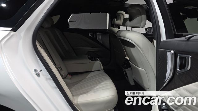 Kia K8 2.5 Gasoline 2WD Signature 2022 — фото 11