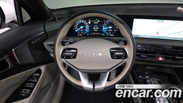 Kia K8 2.5 Gasoline 2WD Signature 2022 — фото 13