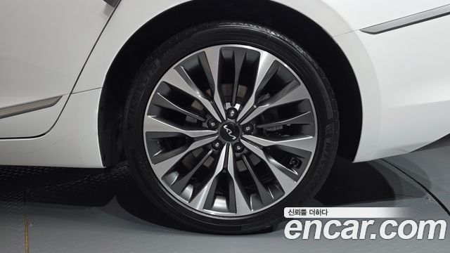 Kia K8 2.5 Gasoline 2WD Signature 2022 — фото 21