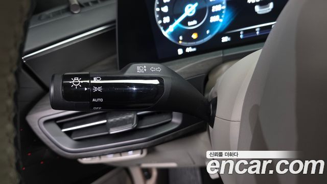 Kia K8 2.5 Gasoline 2WD Signature 2022 — фото 27