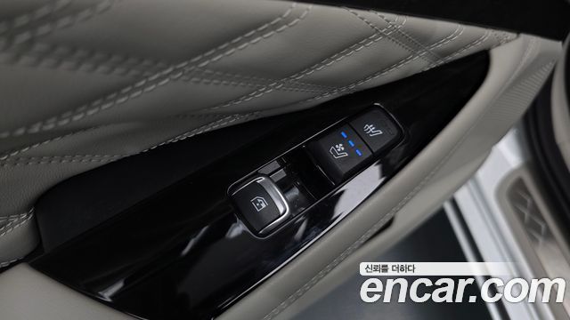 Kia K8 2.5 Gasoline 2WD Signature 2022 — фото 30