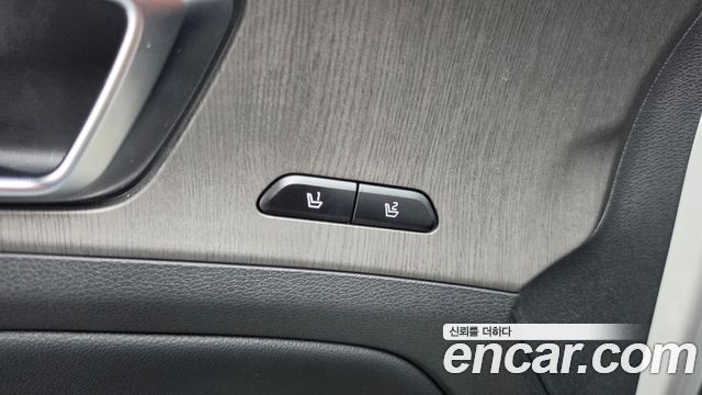 Kia Sportage Hybrid (V) HEV 1.6 2WD Signature X Line 2026 — фото 17