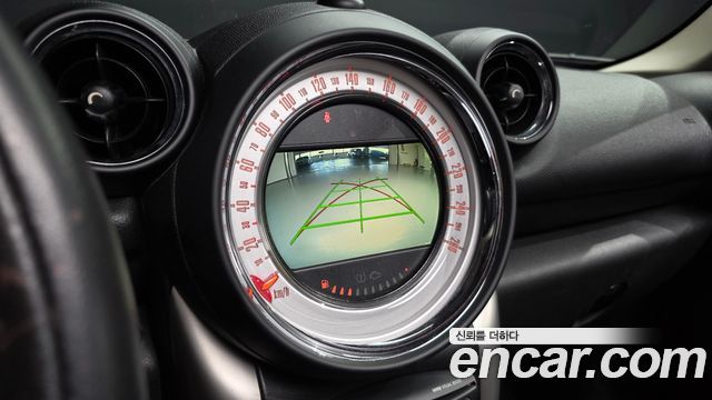 MINI Cooper D Countryman Standard 1st 2013 — фото 15