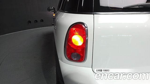 MINI Cooper D Countryman Standard 1st 2013 — фото 23