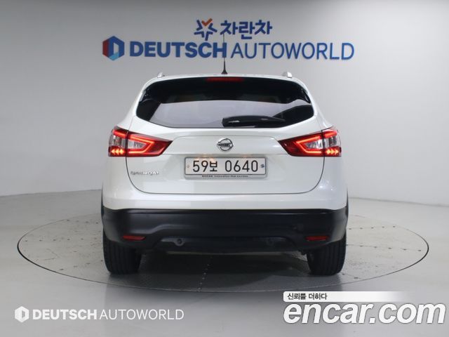 Nissan Qashqai (II) 1.6 SL 2016 — фото 4