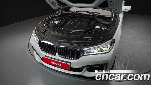 BMW 7 Series (G11) 740Li xDrive M Sport Package 2017 — фото 6