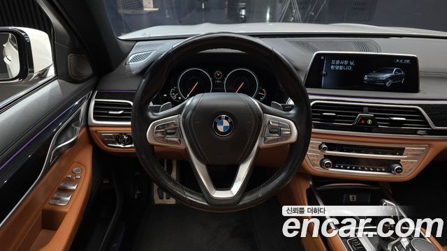 BMW 7 Series (G11) 740Li xDrive M Sport Package 2017 — фото 13
