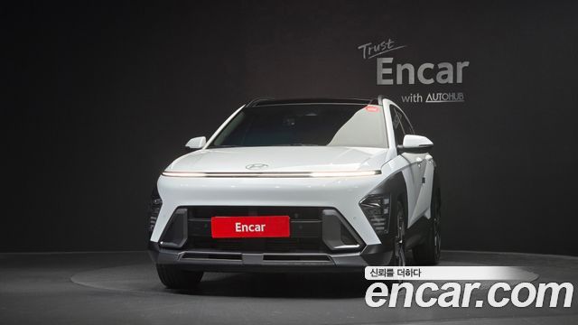Hyundai Kona (SX2) Gasoline 1.6 Turbo 4WD Premium 2023 — фото 3