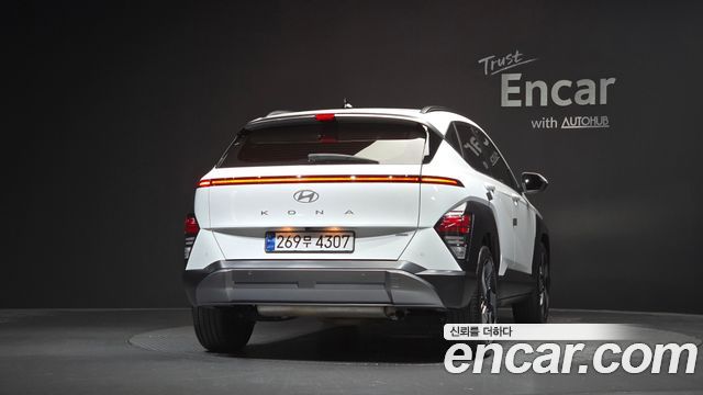 Hyundai Kona (SX2) Gasoline 1.6 Turbo 4WD Premium 2023 — фото 4