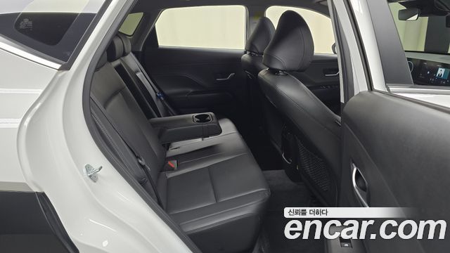 Hyundai Kona (SX2) Gasoline 1.6 Turbo 4WD Premium 2023 — фото 11