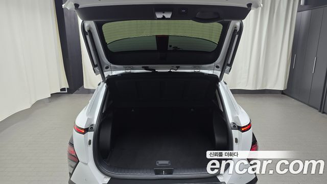 Hyundai Kona (SX2) Gasoline 1.6 Turbo 4WD Premium 2023 — фото 29