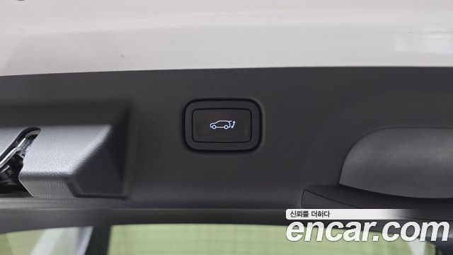 Hyundai Kona (SX2) Gasoline 1.6 Turbo 4WD Premium 2023 — фото 30