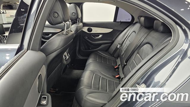 Mercedes-Benz C-Class (W205) C220 d Avantgarde 2016 — фото 11