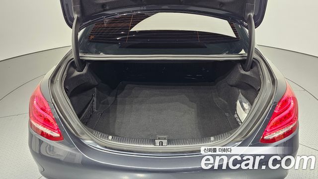 Mercedes-Benz C-Class (W205) C220 d Avantgarde 2016 — фото 20