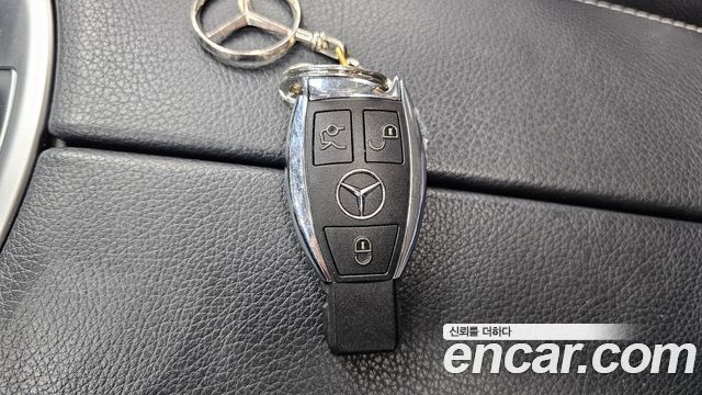 Mercedes-Benz C-Class (W205) C220 d Avantgarde 2016 — фото 31