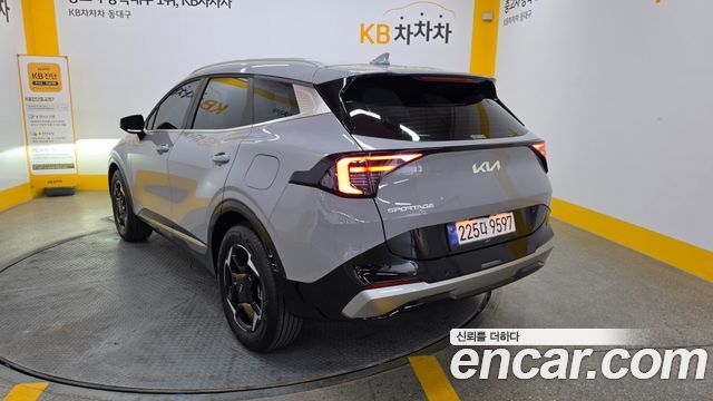 Kia Sportage (V) LPG 2.0 2WD Signature 2025 — фото 2