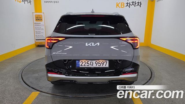 Kia Sportage (V) LPG 2.0 2WD Signature 2025 — фото 4