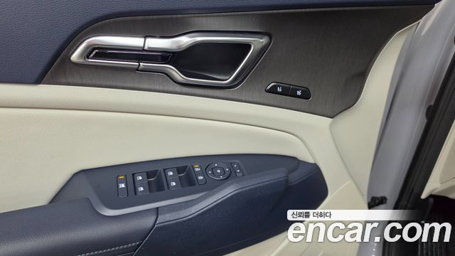 Kia Sportage (V) LPG 2.0 2WD Signature 2025 — фото 18