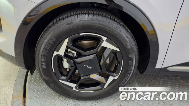 Kia Sportage (V) LPG 2.0 2WD Signature 2025 — фото 24