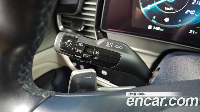 Kia Sportage Hybrid (V) Signature 2WD 2024 — фото 27
