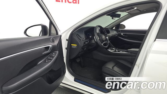 Hyundai Sonata (DN8) 2.0 Premium 2020 — фото 10