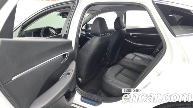 Hyundai Sonata (DN8) 2.0 Premium 2020 — фото 11