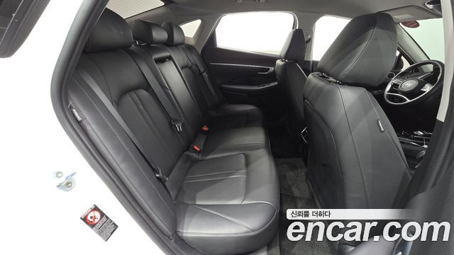 Hyundai Sonata (DN8) 2.0 Premium 2020 — фото 12