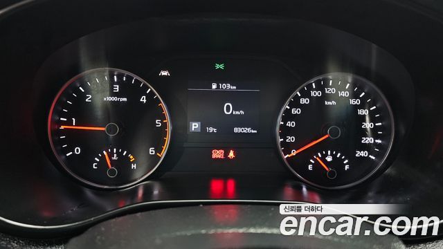 Kia Sportage The Bold Diesel 2.0 4WD Luxury 2019 — фото 8