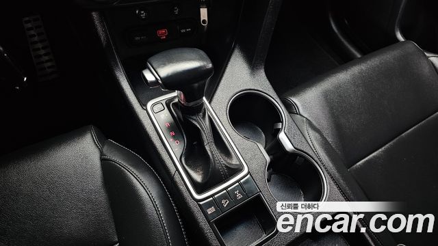 Kia Sportage The Bold Diesel 2.0 4WD Luxury 2019 — фото 9