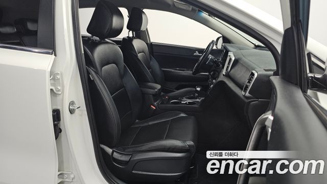 Kia Sportage The Bold Diesel 2.0 4WD Luxury 2019 — фото 10