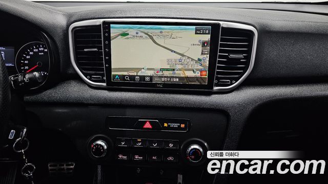 Kia Sportage The Bold Diesel 2.0 4WD Luxury 2019 — фото 14