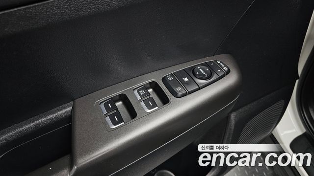Kia Sportage The Bold Diesel 2.0 4WD Luxury 2019 — фото 17