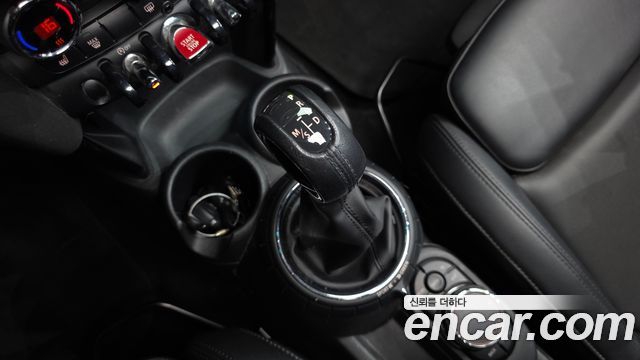 MINI Cooper D 5Door HIGH 3rd 2015 — фото 9