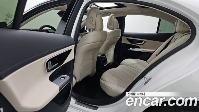 Mercedes-Benz E-Class (W214) E200 Avantgarde 2026 — фото 12