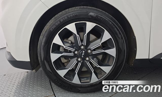 Kia Carnival (IV) Diesel 9-Seater Noblesse 2023 — фото 5
