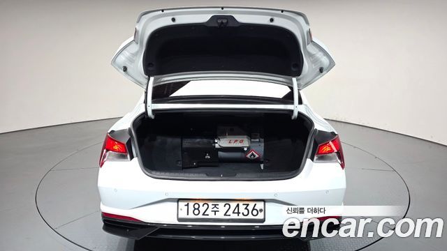 Hyundai Avante (CN7) 1.6 LPi (Rental Car) Smart 2023 — фото 20